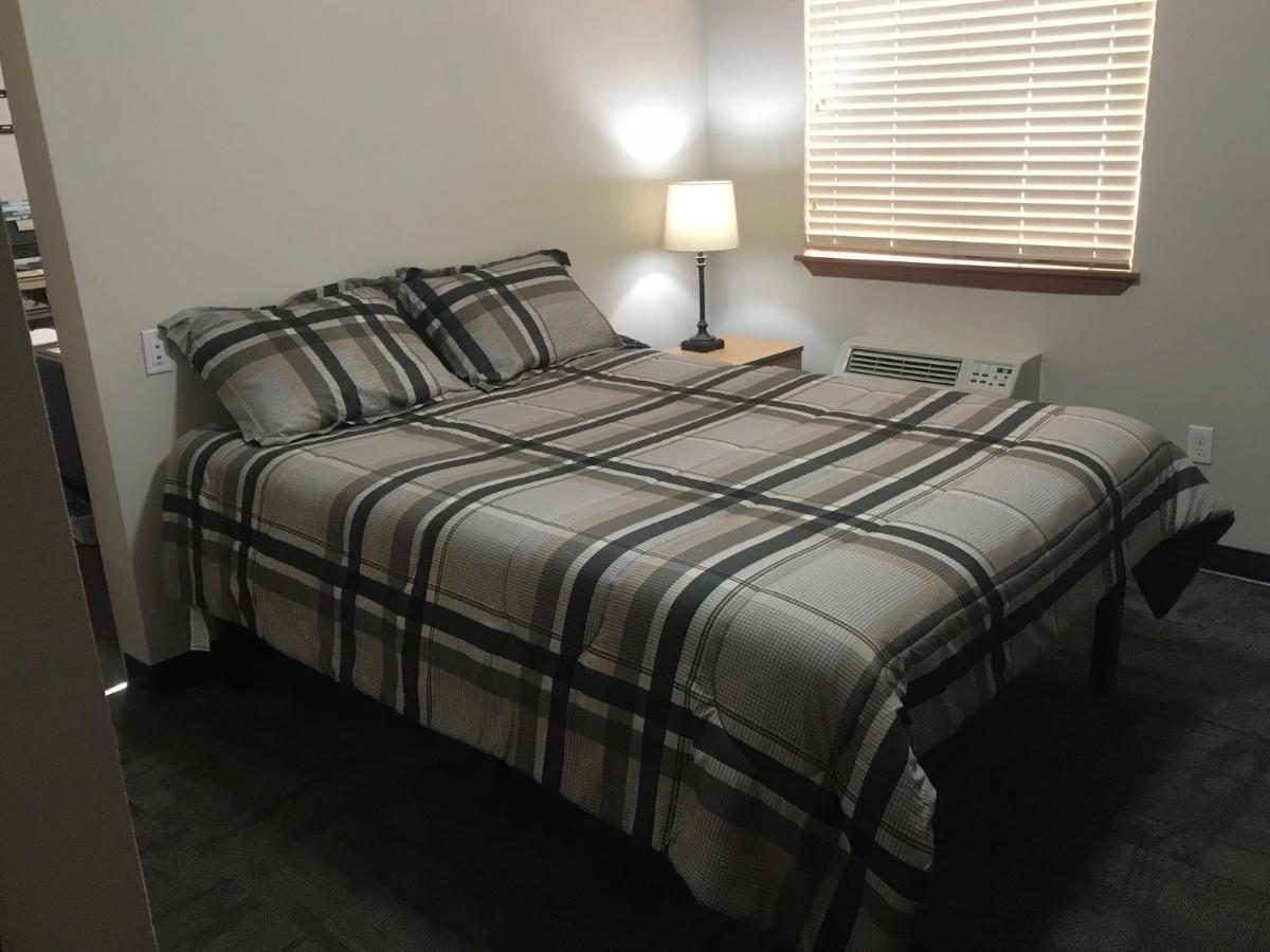 Prairie Suites Motel 威利斯顿 外观 照片